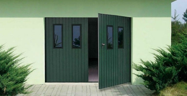 Brama dwuskrzydłowa nieocieplana